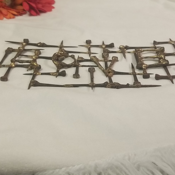 Nail wall art - Picture 9 of 12